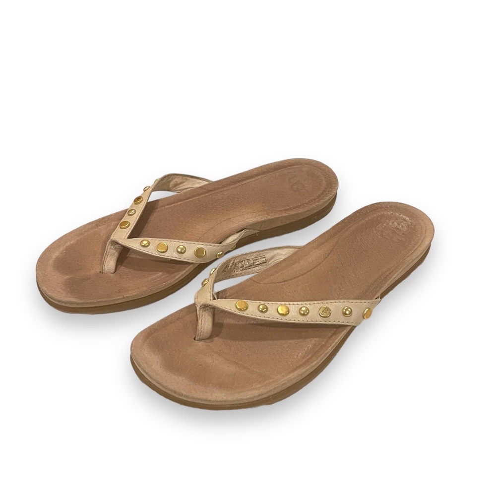 UGG flip-flops